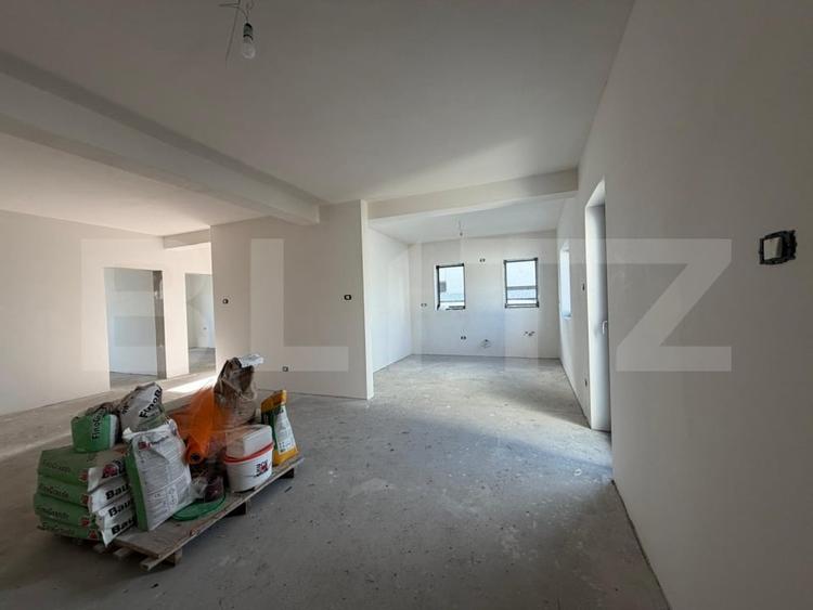 Duplex cu 3 camere cu Teren 400 Mp în Moșnița Nouă