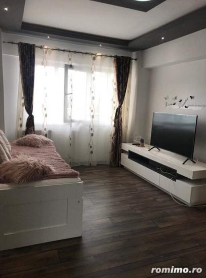 Apartament cu 2 camere decomandat în Soarelui
