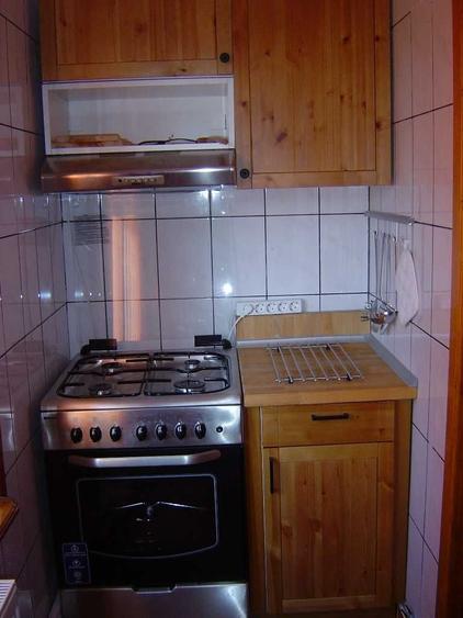 Apartament cu 2 camere decomandat, mobilat în Orizont