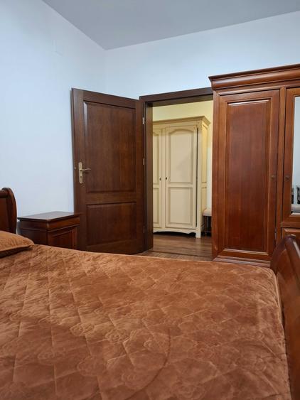 Apartament cu 2 camere decomandat în Petros
