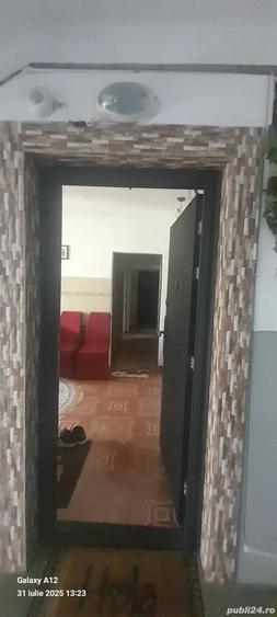 Apartament cu 3 camere decomandat în Pașcani