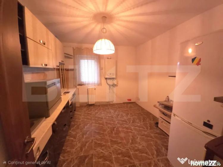 Apartament cu 3 camere decomandat în Est
