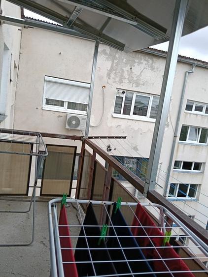 Apartament cu 3 camere decomandat în Păulești