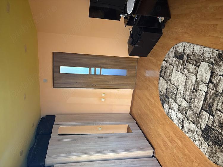Apartament cu 2 camere decomandat în Casa Cărții