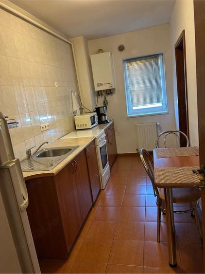 Apartament cu 2 camere decomandat în Aradului