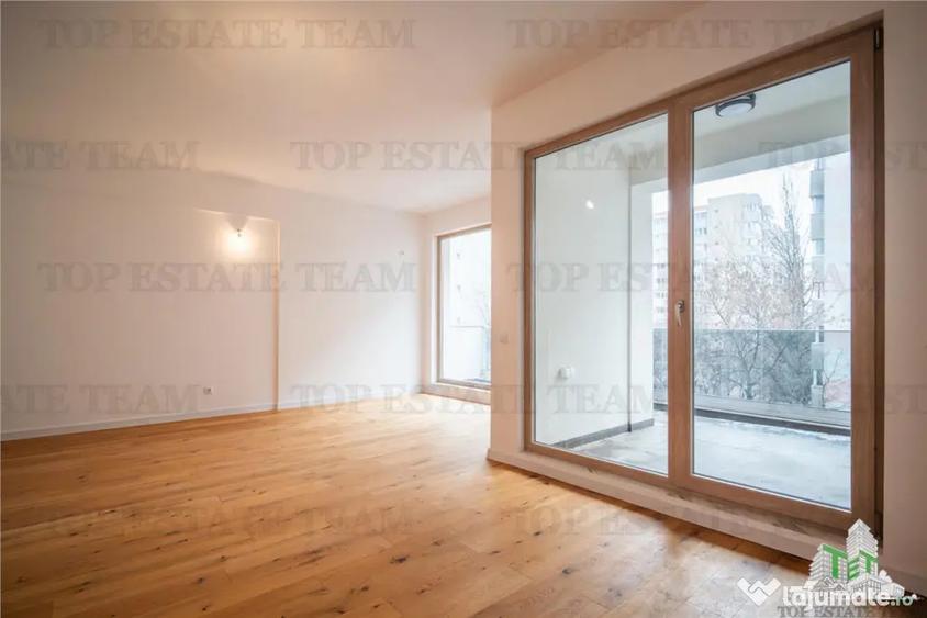 Apartament cu 4 camere decomandat în Iancului