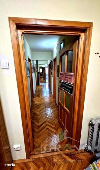 Apartament cu 4 camere decomandat în Mănăștur