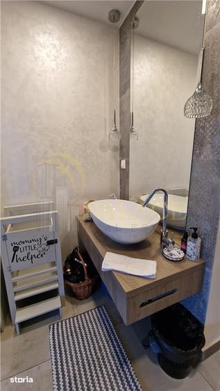 Apartament cu 3 camere în Copou