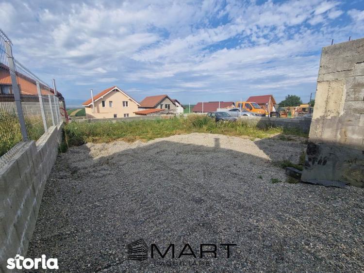 Casă cu 5 camere cu Teren 500 Mp în Șura Mare