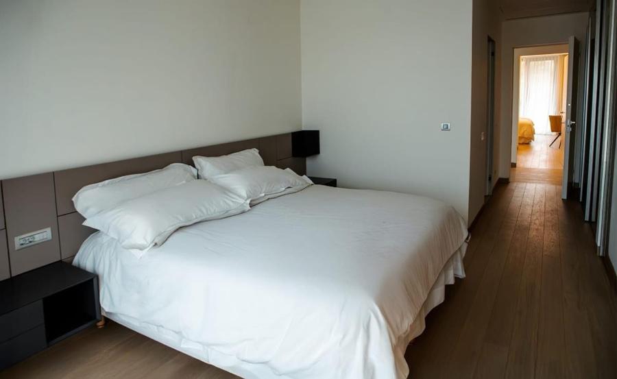 Apartament cu 5 camere decomandat, mobilat în Kiseleff