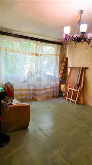Apartament cu 3 camere decomandat în Drumul Taberei