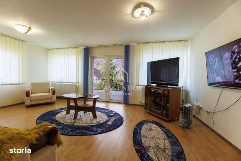 Casă cu 4 camere în Breaza de Sus