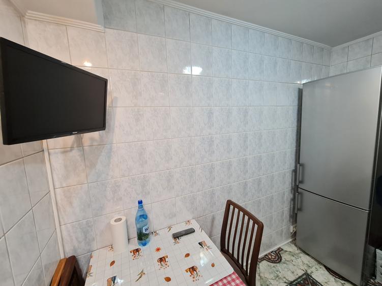 Apartament cu 2 camere decomandat, mobilat în Tineretului