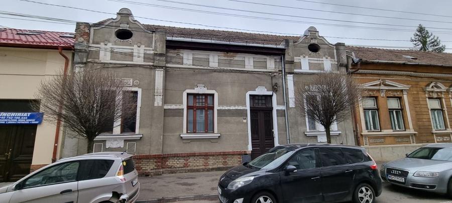 Casa cu curte comuna langa Cetate , 168 MP util , front stradal , propietar. - 4