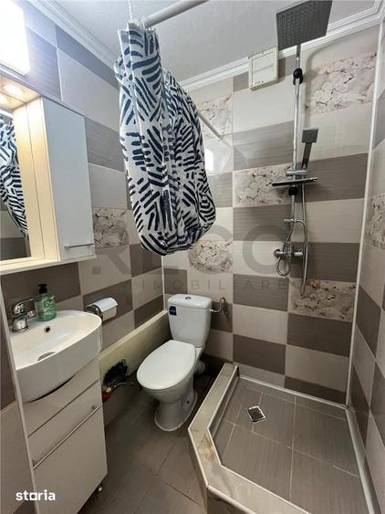 Garsonieră decomandată în Central