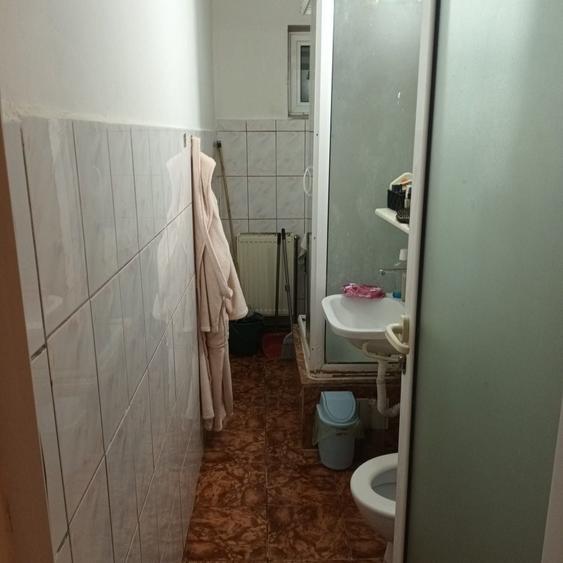 Apartament cu 2 camere nedecomandat în Central