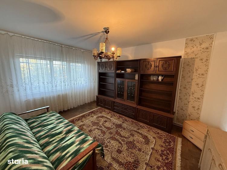 Apartament cu 4 camere în Central