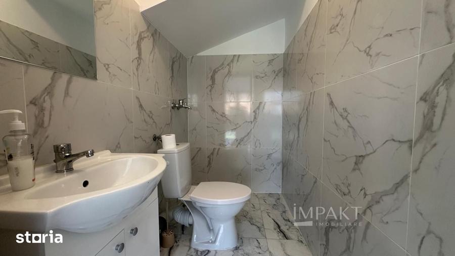 Spațiu comercial, de 75 mp, în Florești