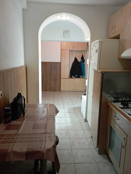 Ofer spre inchiriere apartament 2 camere, decomandat langa Profi Ciresica - 8