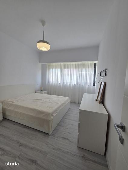 Apartament cu 2 camere decomandat în Delfinariu