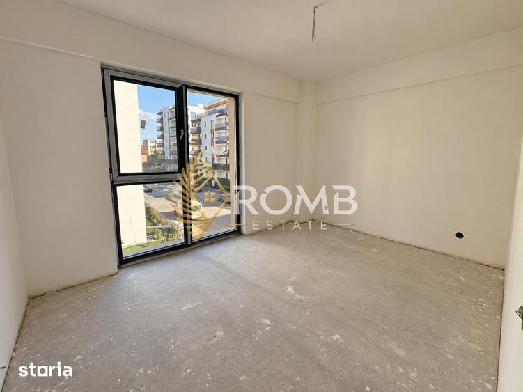 Apartament cu 2 camere decomandat în Între Lacuri