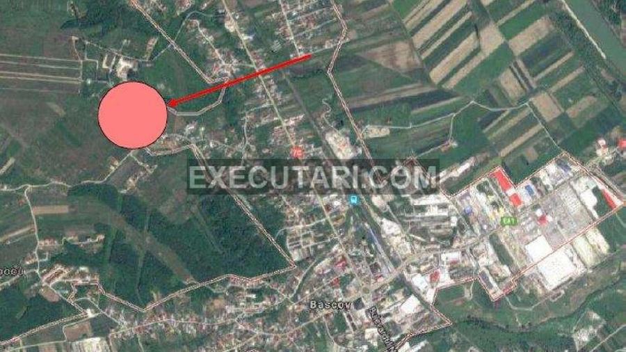 Teren intravilan de 2000 mp, în Bascov