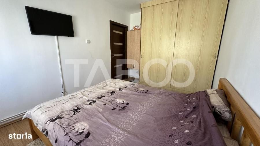 Apartament cu 4 camere decomandat în Mihai Viteazul