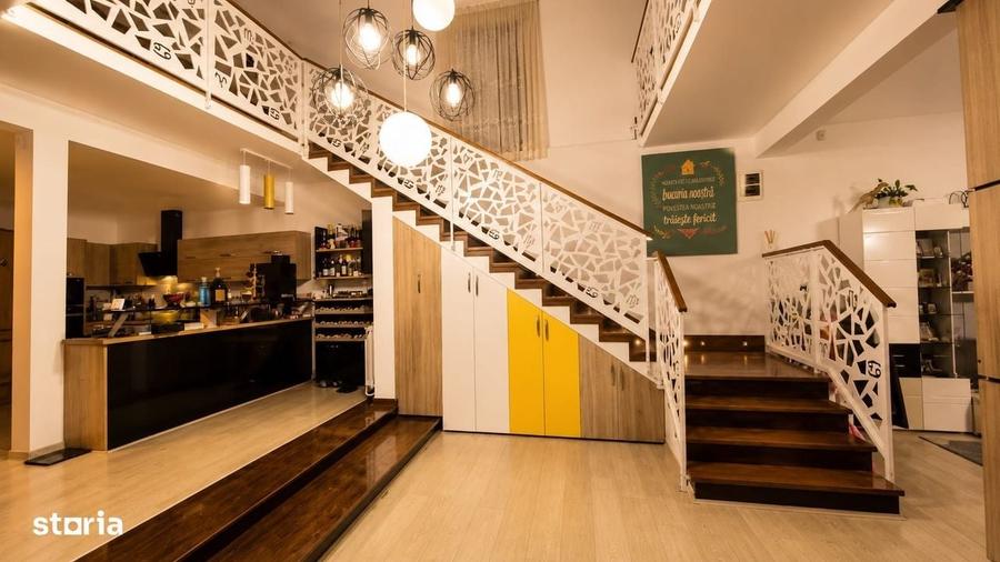 Casă cu 4 camere cu Teren 2100 Mp în Central