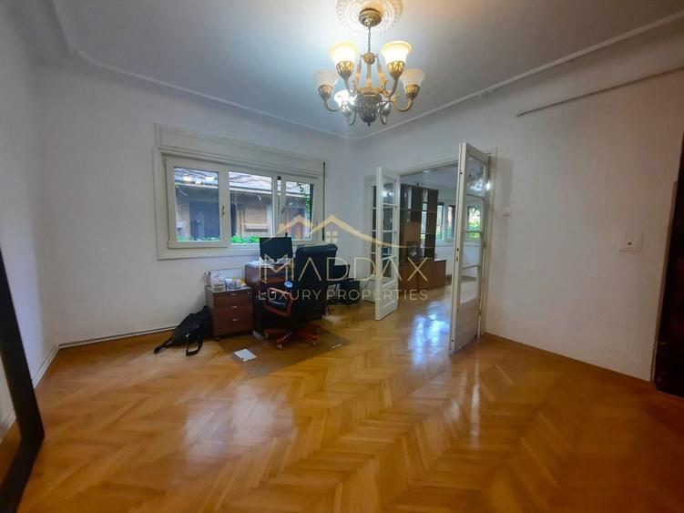 Apartament cu 5 camere decomandat, mobilat în Dorobanți