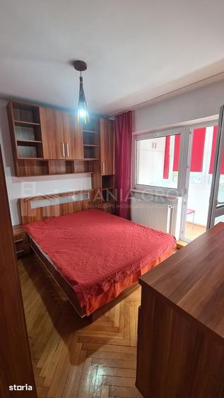 Apartament cu 3 camere în Astra