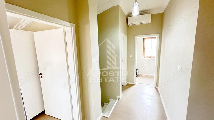 Apartament cu 3 camere semidecomandat, mobilat în Giroc