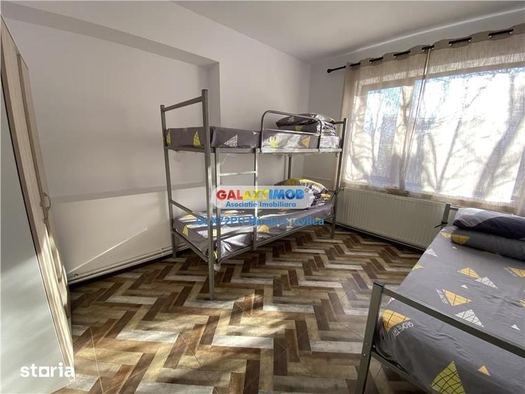 Casă cu 4 camere cu Teren 500 Mp în Central