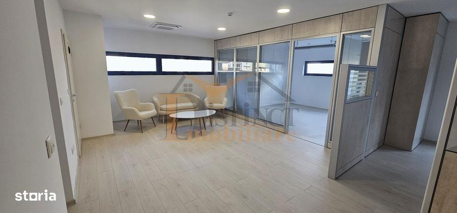 Spațiu comercial, de 218 mp, în Ultracentral