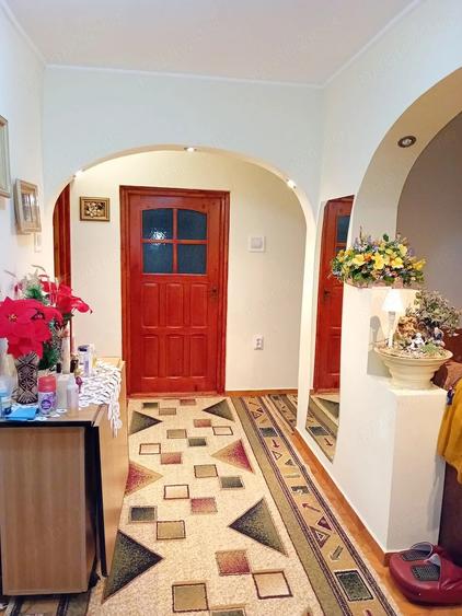 Casă cu 4 camere cu Teren 700 Mp în Horpaz