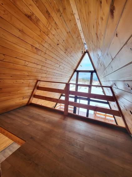 Proprietar vand Cabana A frame constructie noua - 2
