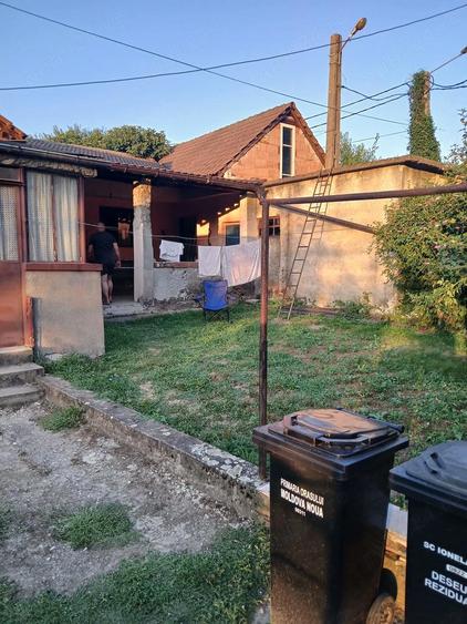 Casă cu Teren 260 Mp în Central