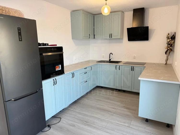 Casă cu Teren 496 Mp în Cârcea