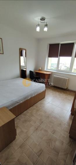 Apartament cu 2 camere decomandat, mobilat în Piața Unirii