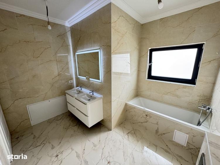 Casă cu 4 camere în Valea Ursului