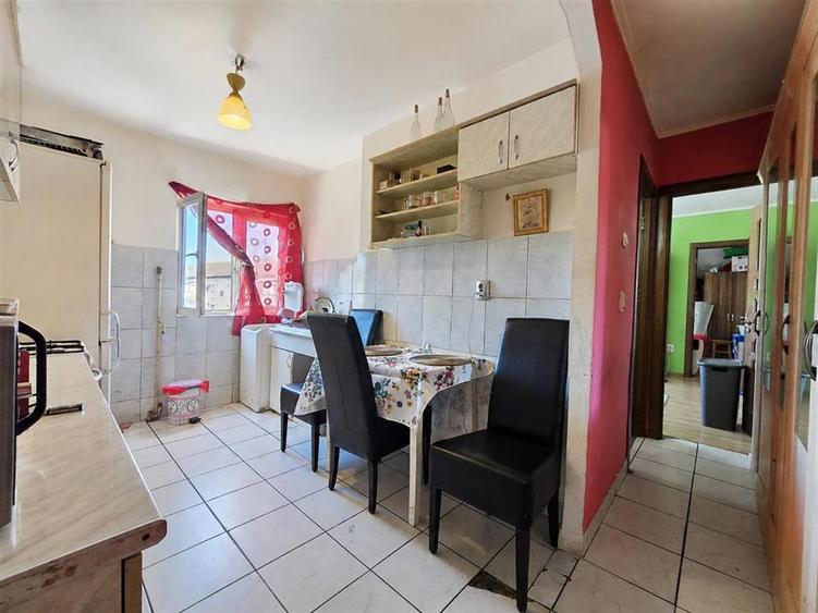 Apartament cu 2 camere semidecomandat în Iosia-Nord