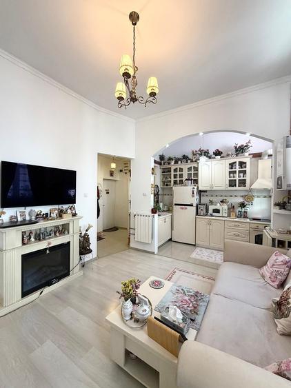 Universitate / Apartament in Vila / Modernizat 2017 - 24