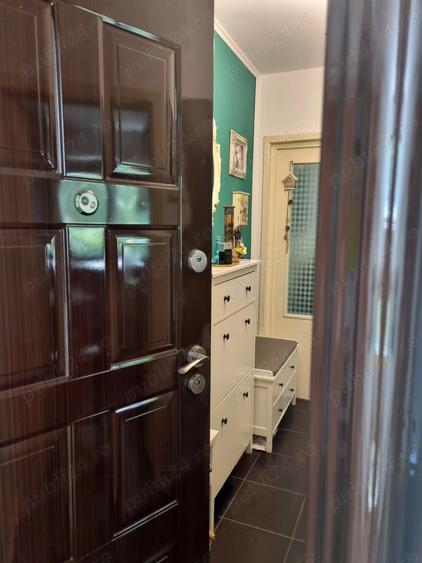 Apartament cu 2 camere nedecomandat în Central