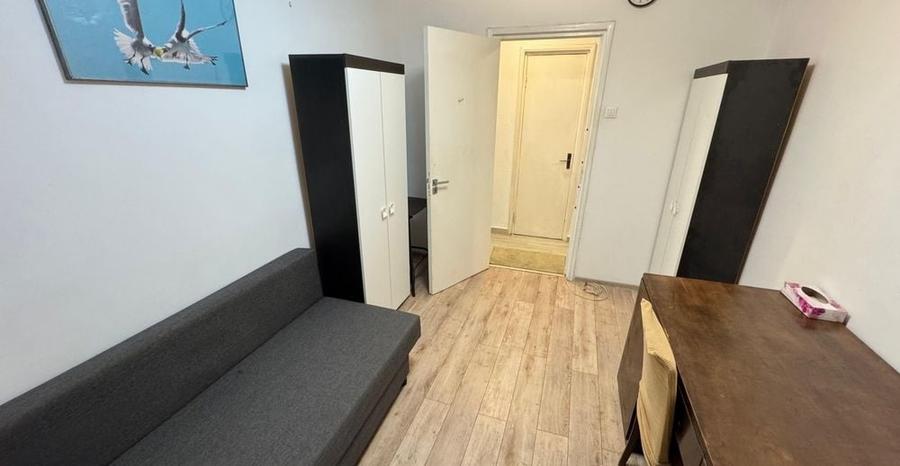 Apartament cu 3 camere decomandat, mobilat în Dristor
