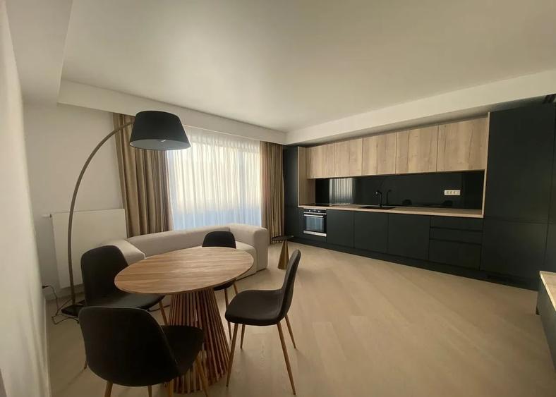 Apartament cu 3 camere decomandat în Pipera