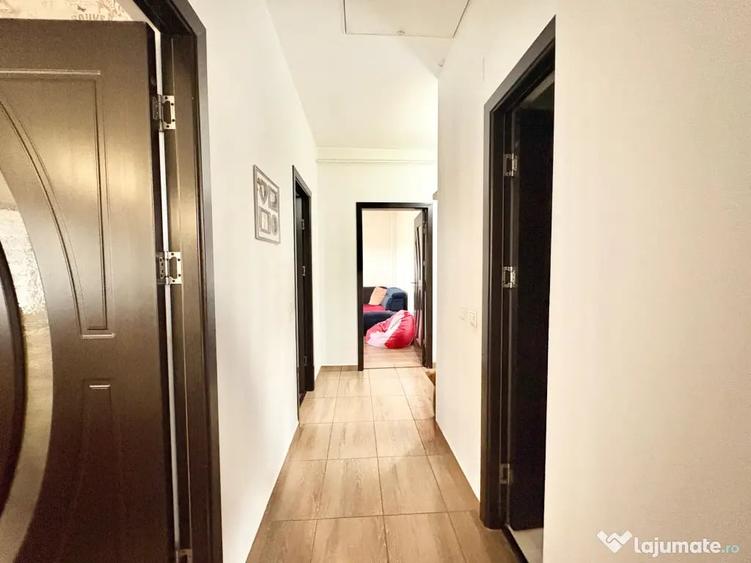 Apartament cu 3 camere decomandat în Valea Lupului