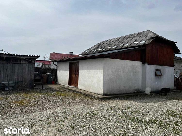 Casă cu 4 camere cu Teren 125 Mp în Central