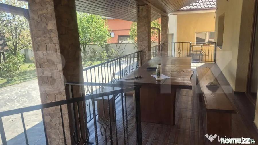 Casă cu 4 camere cu Teren 525 Mp în Central