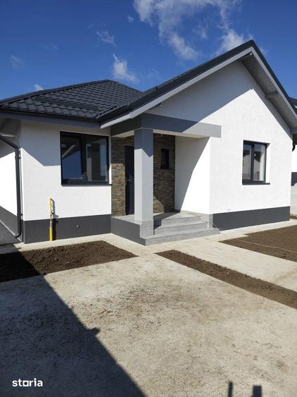 Casă cu 3 camere cu Teren 290 Mp în Clinceni