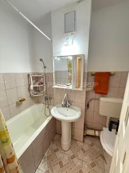 Garsonieră decomandată în Tătărași