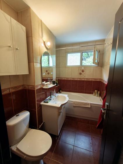 Apartament cu 2 camere semidecomandat în Galata